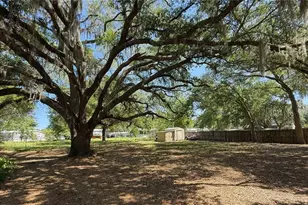 4817 Rollinglen Loop W, Lakeland, FL 33810 - Photo 3
