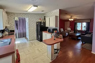 4817 Rollinglen Loop W, Lakeland, FL 33810 - Photo 7