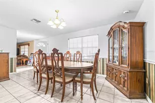954 Odoniel Dr, Lakeland, FL 33809 - Photo 5
