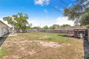 838 Sherwood Dr, Lake Wales, FL 33898 - Photo 31