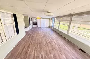 5274 Island View Cir N, Polk City, FL 33868 - Photo 25