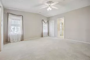 5274 Island View Cir N, Polk City, FL 33868 - Photo 27