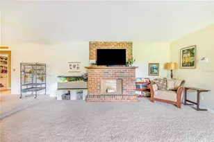 1616 Champagne Rd, Davenport, FL 33837 - Photo 7
