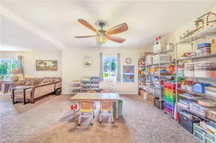 1616 Champagne Rd, Davenport, FL 33837 - Photo 9