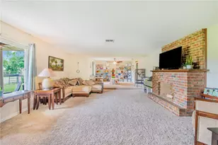 1616 Champagne Rd, Davenport, FL 33837 - Photo 5
