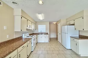 2540 Elm Ave, Lake Wales, FL 33898 - Photo 5