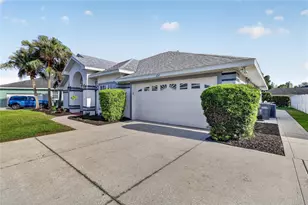 737 Santa Maria Dr, Winter Haven, FL 33884 - Photo 9