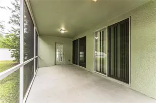 10458 Lucaya Dr, Tampa, FL 33647 - Photo 39