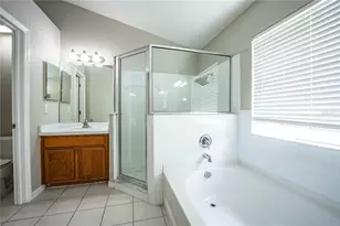 10458 Lucaya Dr, Tampa, FL 33647 - Photo 25