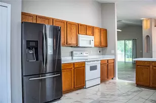10458 Lucaya Dr, Tampa, FL 33647 - Photo 15