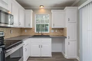 991 Bay Ct, Frostproof, FL 33843 - Photo 11