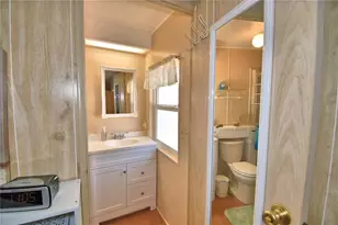 4253 Cedarwood St, Winter Haven, FL 33880 - Photo 37
