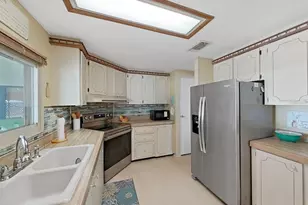 5091 Lodgewood Dr, Lakeland, FL 33810 - Photo 11