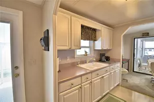4150 Rolling Oaks Dr, Winter Haven, FL 33880 - Photo 11