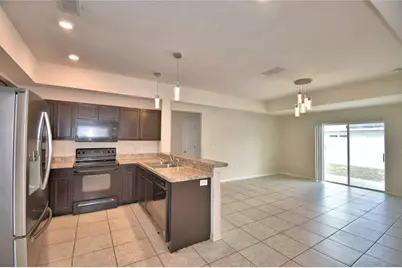 17 Zinnia Lane E, Kissimmee, FL 34759 - Photo 9