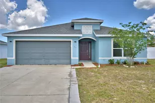 17 Zinnia Ln E, Kissimmee, FL 34759 - Photo 1