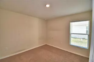 17 Zinnia Ln E, Kissimmee, FL 34759 - Photo 27