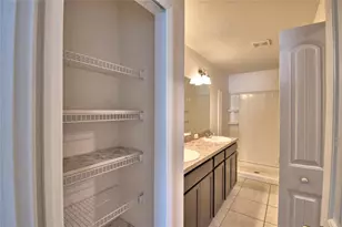 17 Zinnia Ln E, Kissimmee, FL 34759 - Photo 19