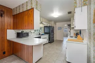 136 Lake Ring Dr, Winter Haven, FL 33884 - Photo 11