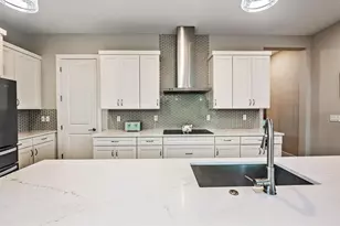 10470 Purple Thistle Wy, San Antonio, FL 33576 - Photo 21