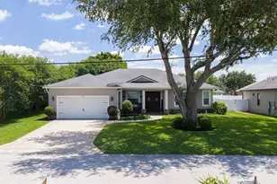 6710 Winterset Gardens Rd, Winter Haven, FL 33884 - Photo 3
