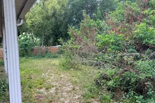 844 Strain Blvd, Lakeland, FL 33815 - Photo 9