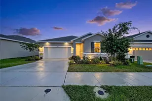 858 Ballantyne Dr, Lake Wales, FL 33898 - Photo 1