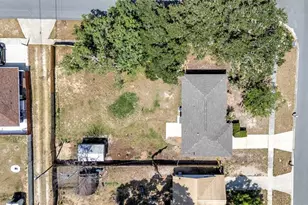 201 E Pine St, Davenport, FL 33837 - Photo 27