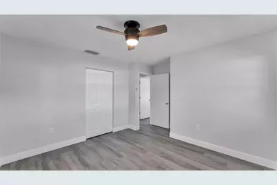 201 E Pine Street, Davenport, FL 33837 - Photo 17