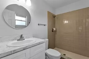 201 E Pine St, Davenport, FL 33837 - Photo 21