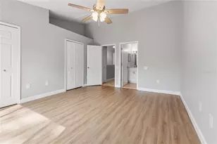 8671 Hunters Key Cir, Tampa, FL 33647 - Photo 15