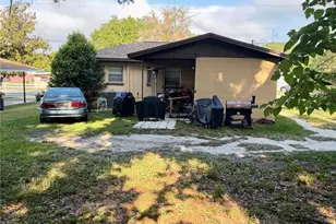 1203 N Brunnell Pkwy, Lakeland, FL 33805 - Photo 7