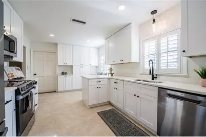 58 Lake Link Circle SE, Winter Haven, FL 33884 - Photo 13