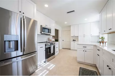 58 Lake Link Circle SE, Winter Haven, FL 33884 - Photo 11
