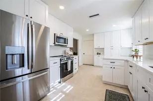 58 Lake Link Cir SE, Winter Haven, FL 33884 - Photo 11