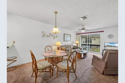 900 Avenue Z SE #D6, Winter Haven, FL 33880 - Photo 7