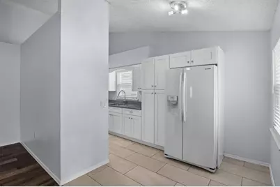 8 Saint Kitts Circle, Winter Haven, FL 33884 - Photo 9