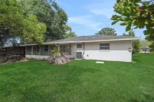 404 Lake Ned Rd, Winter Haven, FL 33884 - Photo 17