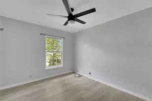 404 Lake Ned Rd, Winter Haven, FL 33884 - Photo 9