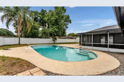 4301 Orangewood Loop E, Lakeland, FL 33813 - Photo 33