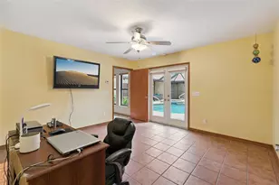 1041 Country Lake Cir, Lake Wales, FL 33898 - Photo 23