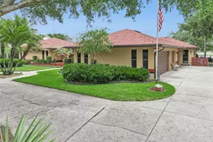 1041 Country Lake Cir, Lake Wales, FL 33898 - Photo 41