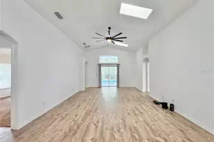 502 Viola Dr, Davenport, FL 33837 - Photo 17
