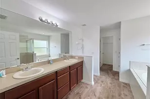 502 Viola Dr, Davenport, FL 33837 - Photo 21