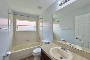 502 Viola Dr, Davenport, FL 33837 - Photo 35
