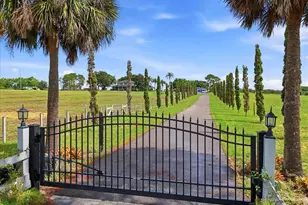 915 N Crooked Lake Dr, Babson Park, FL 33827 - Photo 9