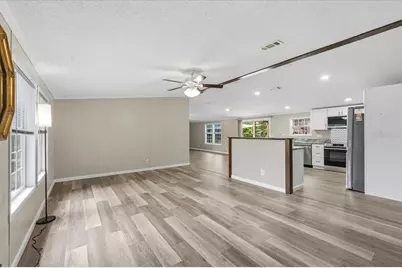 10626 Pathfinder Trail, Lakeland, FL 33809 - Photo 17
