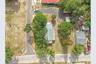 120 Chesney Boulevard, Frostproof, FL 33843 - Photo 3