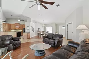 5017 Juliana Reserve Dr, Auburndale, FL 33823 - Photo 11
