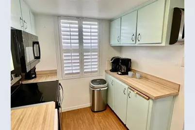 700 Mirror Terrace NW #705, Winter Haven, FL 33881 - Photo 7